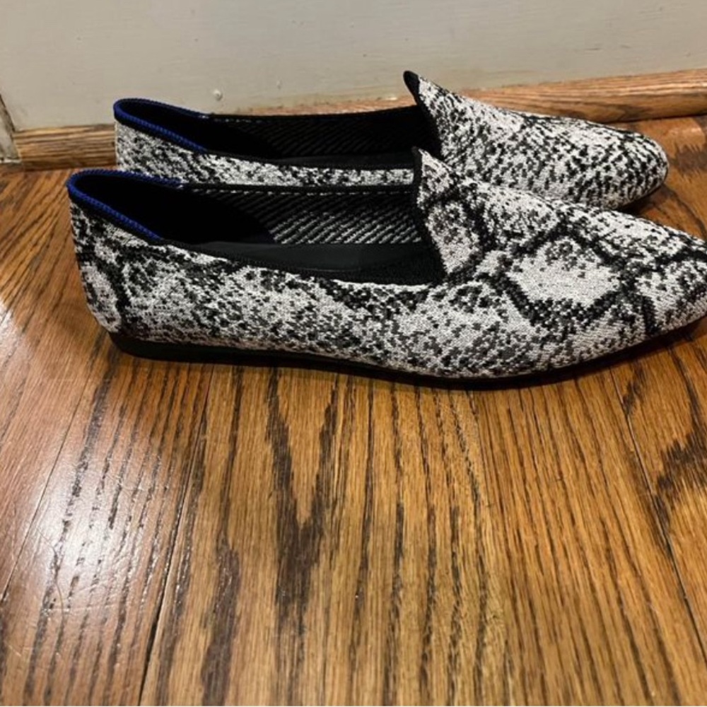 NIB Rothy’s Almond Loafers in Python, Size 9